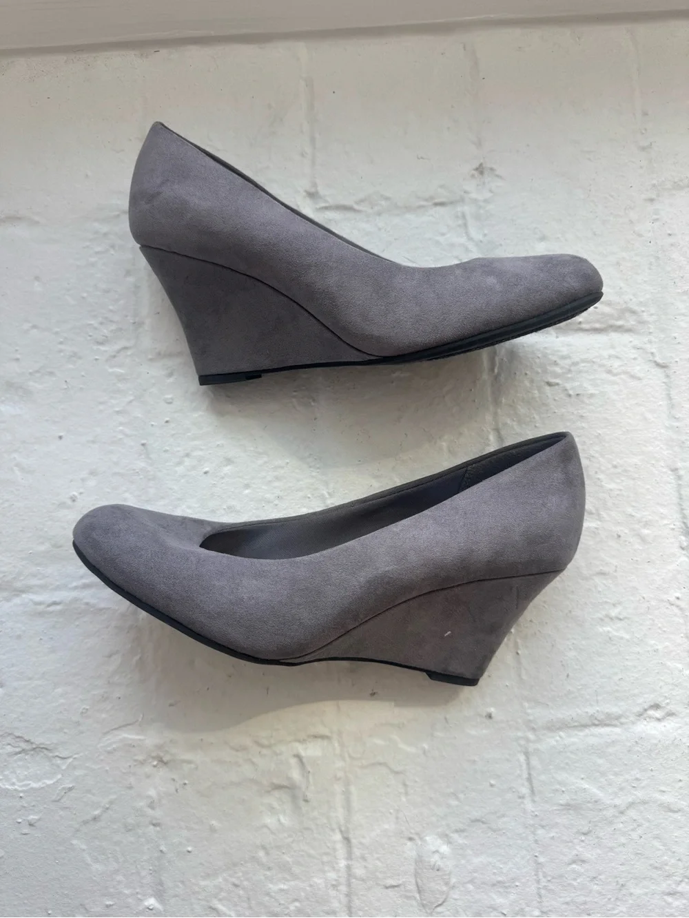 dexflex comfort grey suede